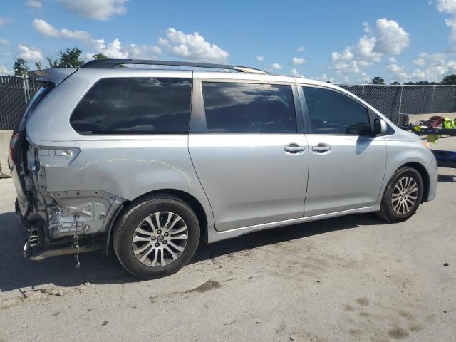 2018 TOYOTA SIENNA XLE 5TDYZ3DC4JS944719