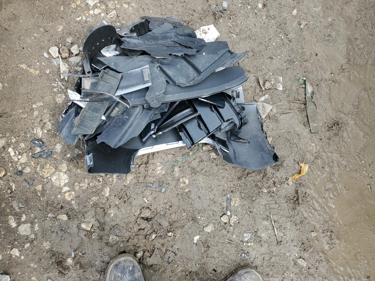 VOLKSWAGEN ATLAS CROSS SPORT SEL PREMIUM R-LINE