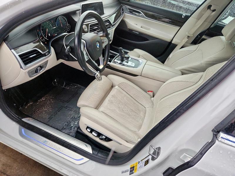 2017 BMW 740 XE WBA7J2C53HG497642
