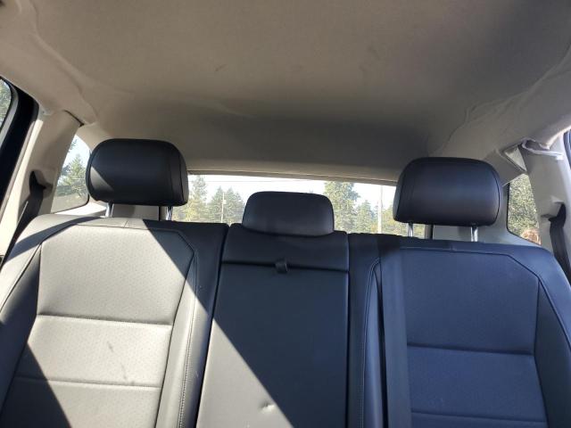 2018 VOLKSWAGEN TIGUAN SE 3VV2B7AX7JM134561