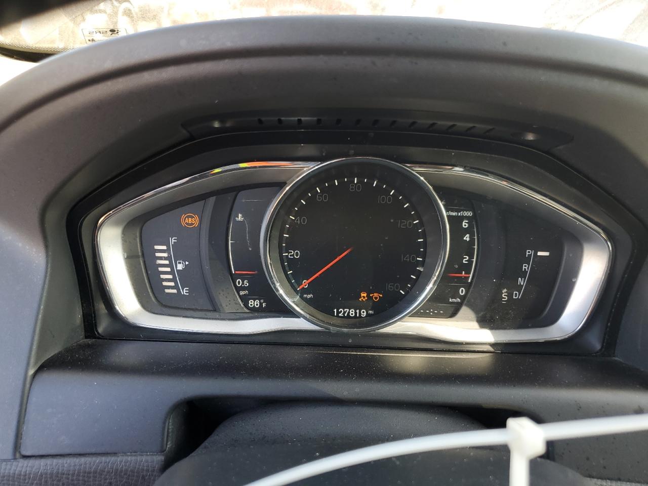 VOLVO XC60 T5 INSCRIPTION