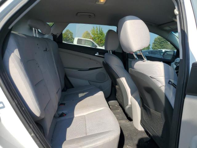 2019 HYUNDAI TUCSON SE KM8J2CA44KU951102