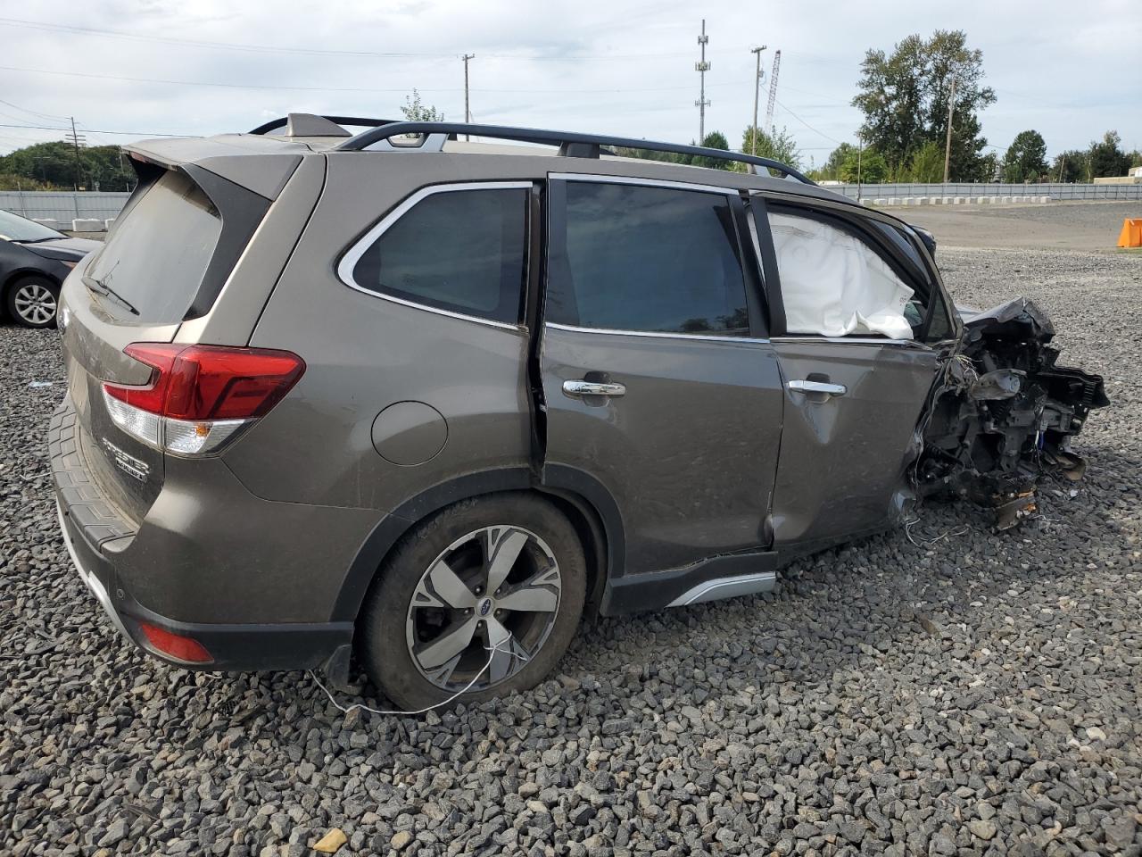 SUBARU FORESTER TOURING