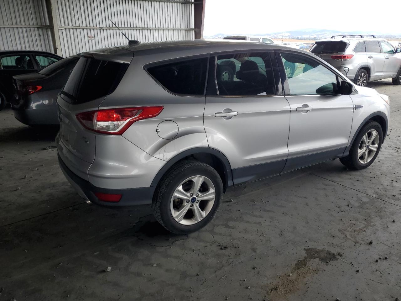 FORD ESCAPE SE