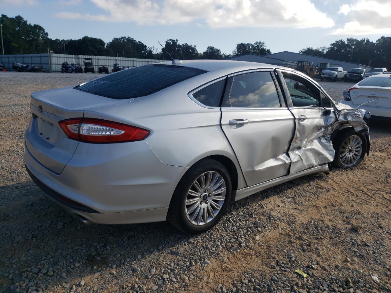 FORD FUSION SE HYBRID