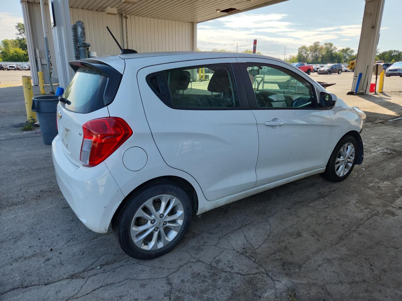 CHEVROLET SPARK 1LT