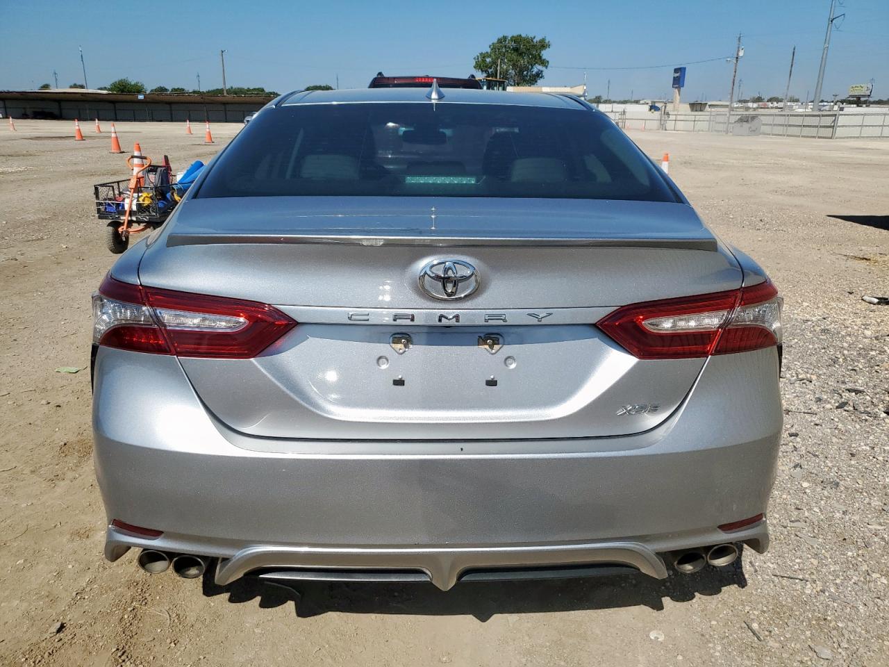 TOYOTA CAMRY XSE