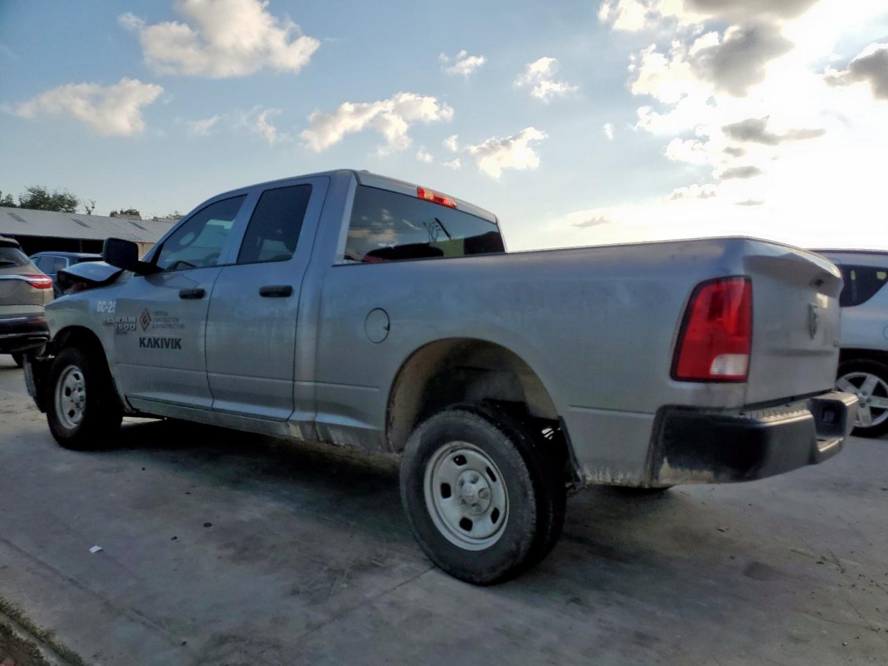 RAM 1500 TRADESMAN