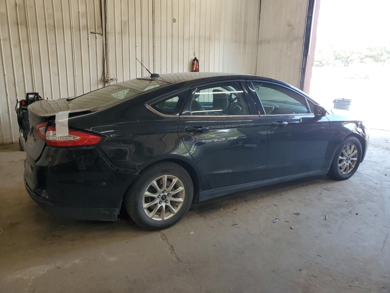 FORD FUSION S