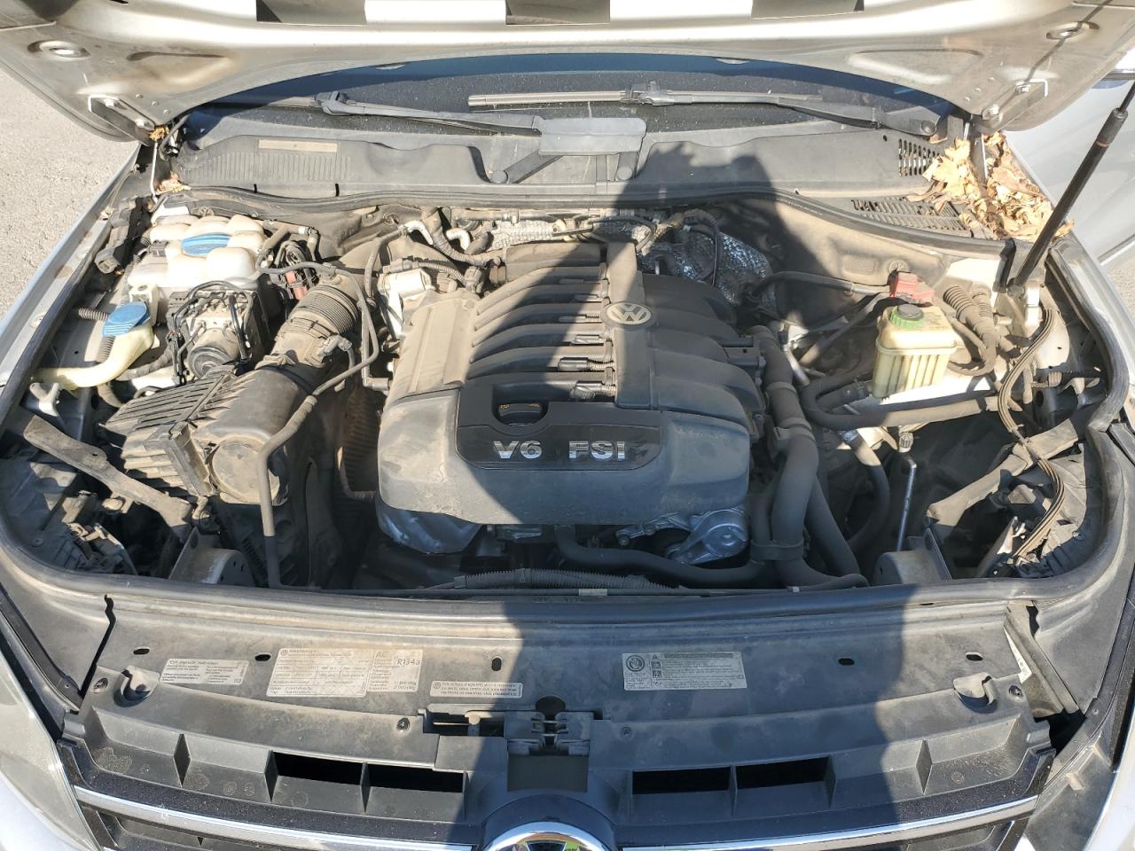 VOLKSWAGEN TOUAREG V6