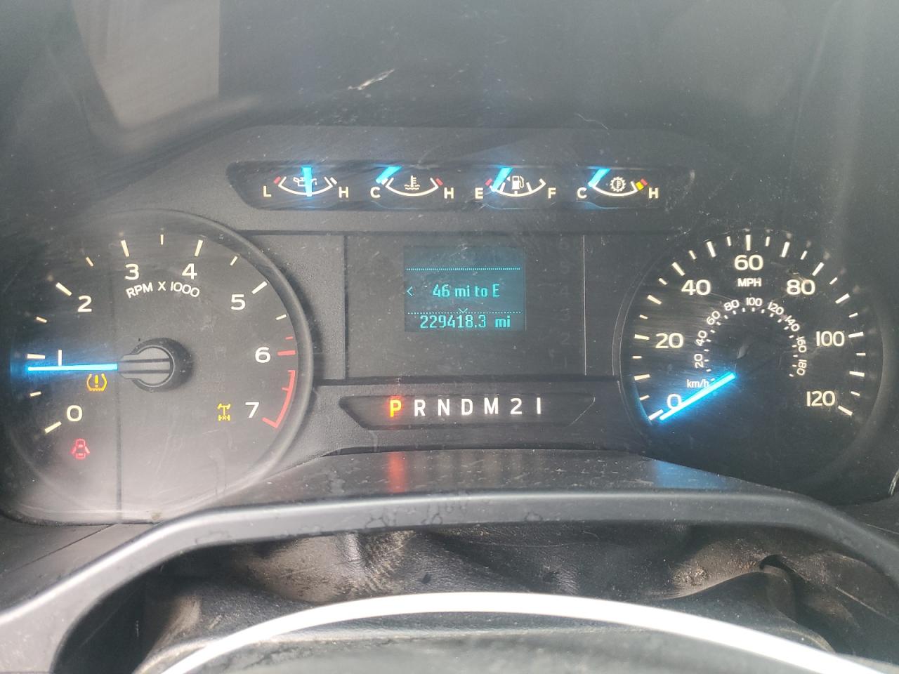 FORD F-150 SUPER CAB