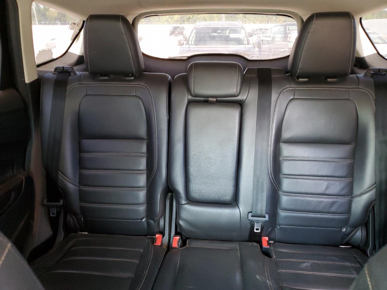 FORD ESCAPE TITANIUM