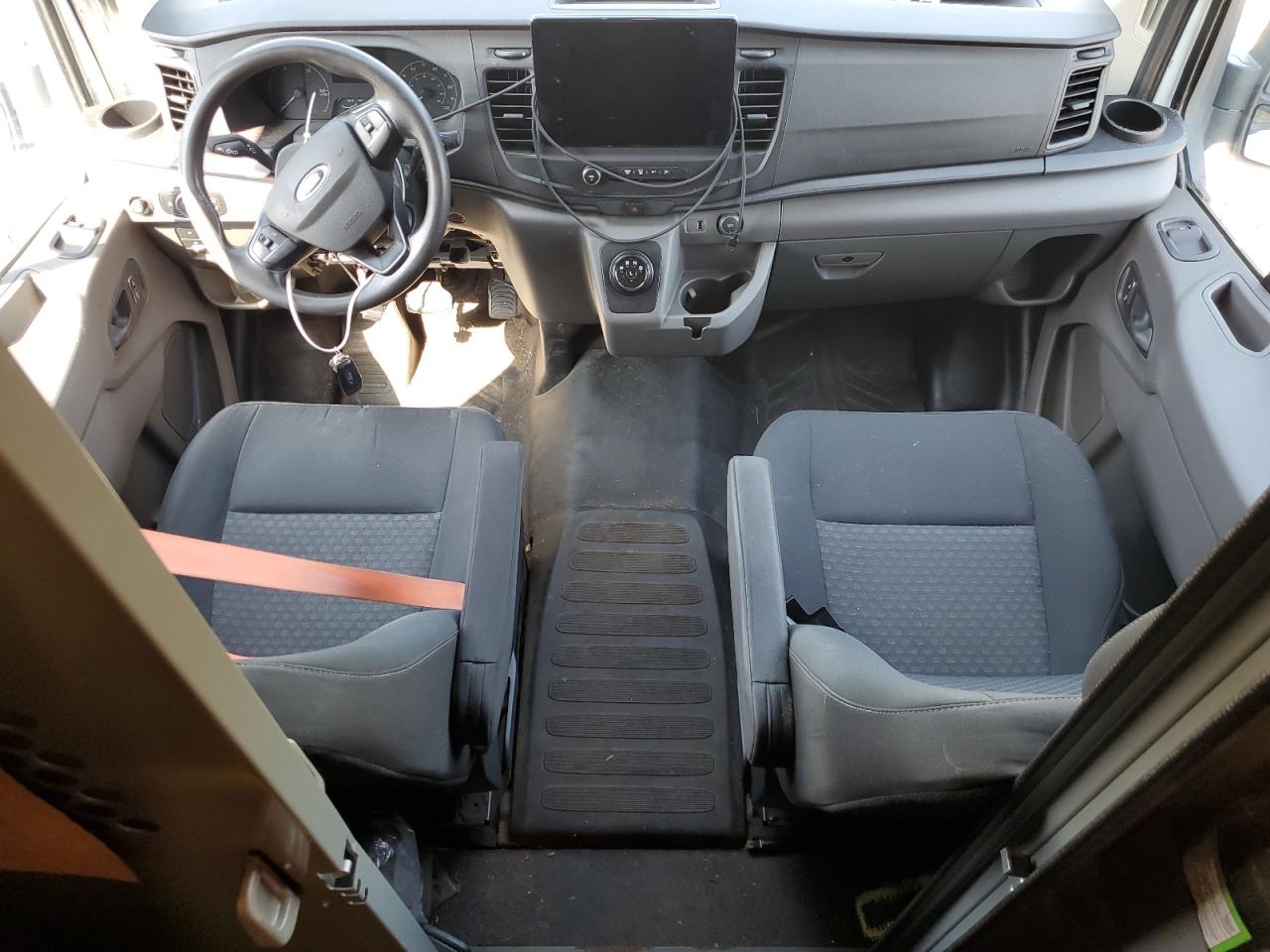 FORD E-TRANSIT T-350