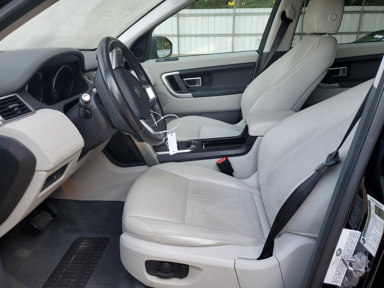 LAND ROVER DISCOVERY SE