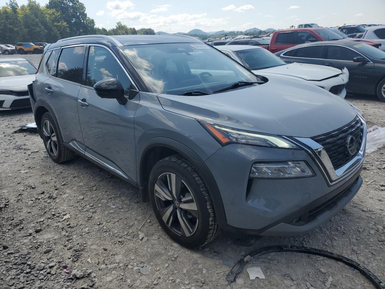 NISSAN ROGUE SL