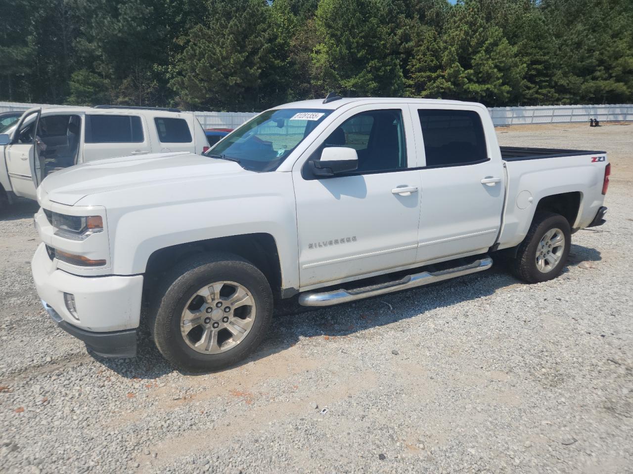 CHEVROLET SILVERADO K1500 LT