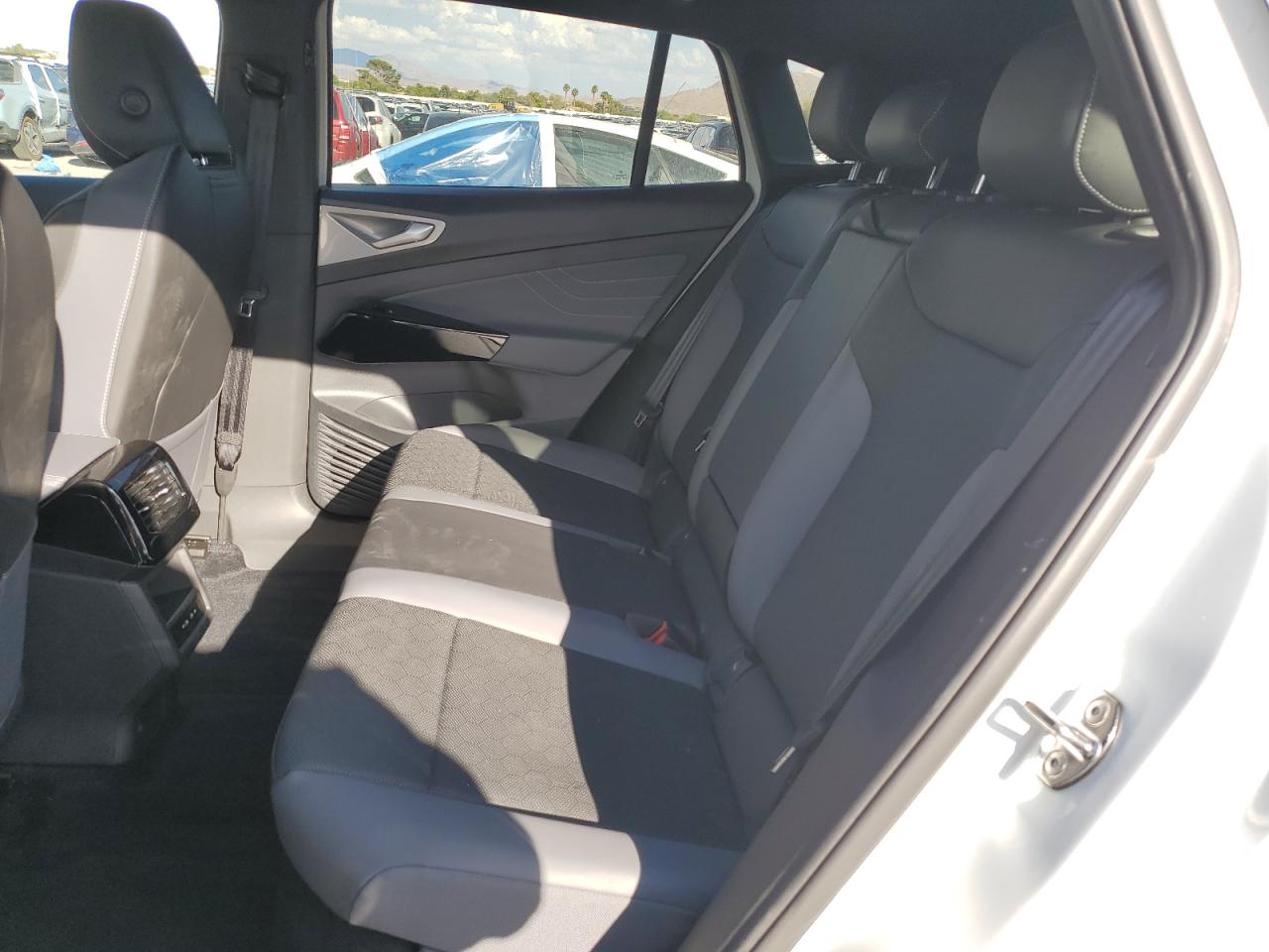 VOLKSWAGEN ID.4 PRO S