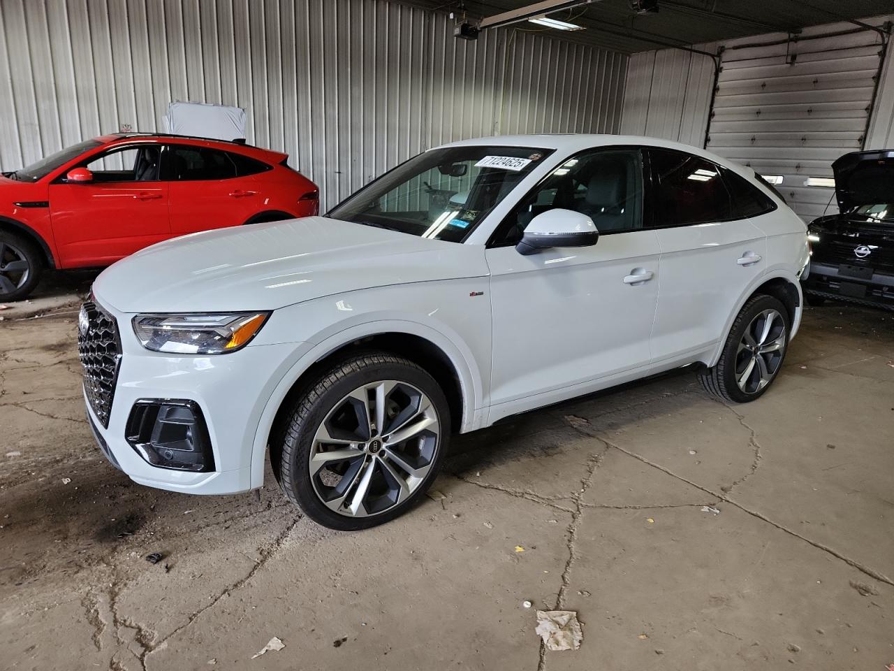 AUDI Q5 SPORTBACK PRM PLS 45