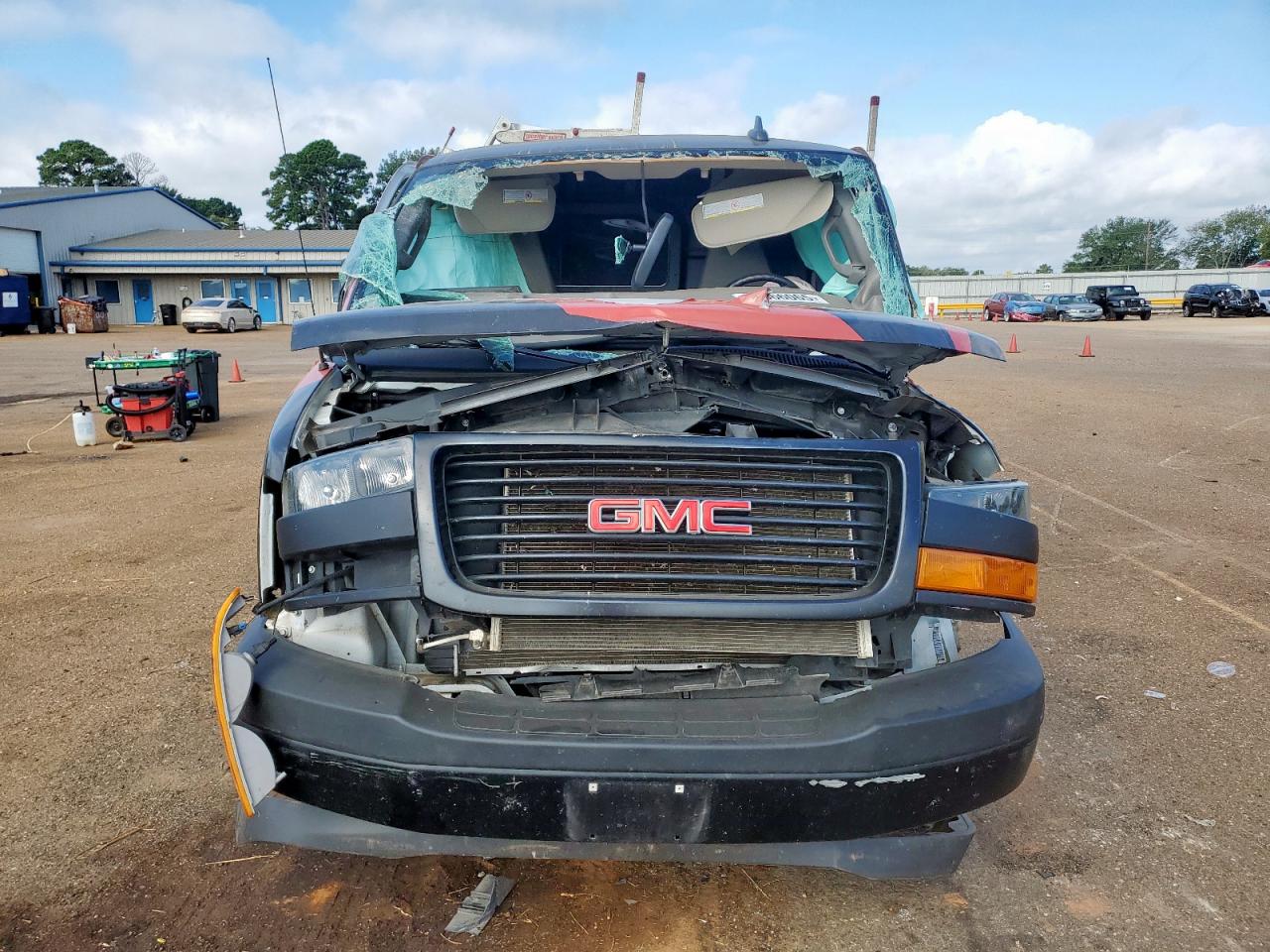 GMC SAVANA G2500