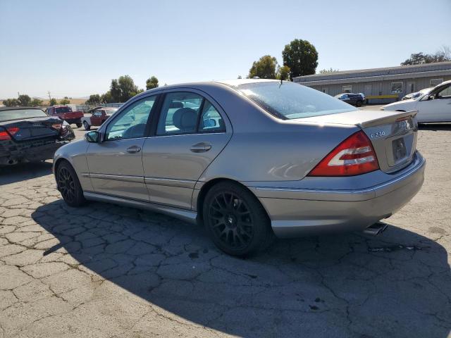 MERCEDES-BENZ C 230 2007 silver  gas WDBRF52H37E023810 photo #3