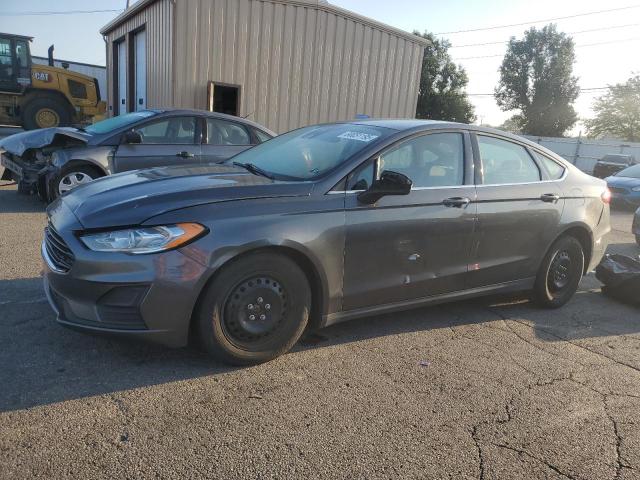 FORD FUSION S