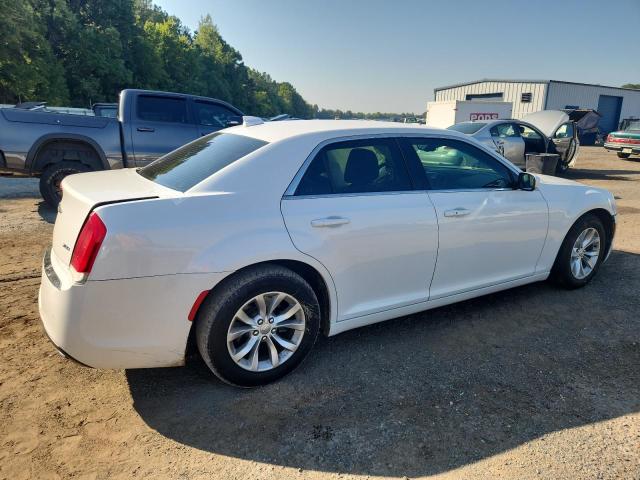 2015 CHRYSLER 300 LIMITED 2C3CCAAG5FH743686
