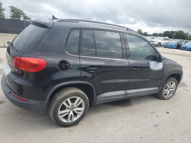2017 VOLKSWAGEN TIGUAN S WVGAV7AX7HK000034