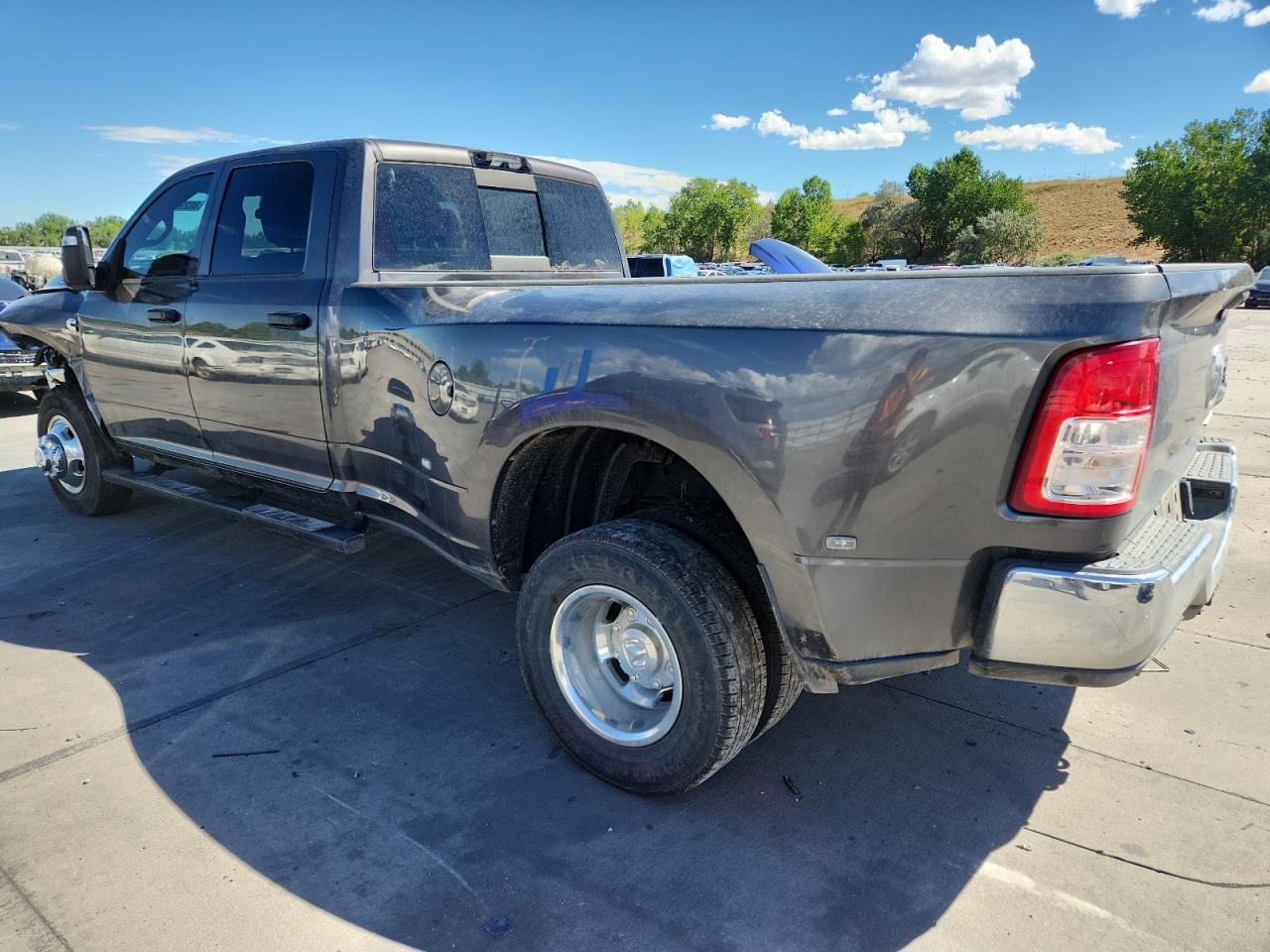 RAM 3500 TRADESMAN