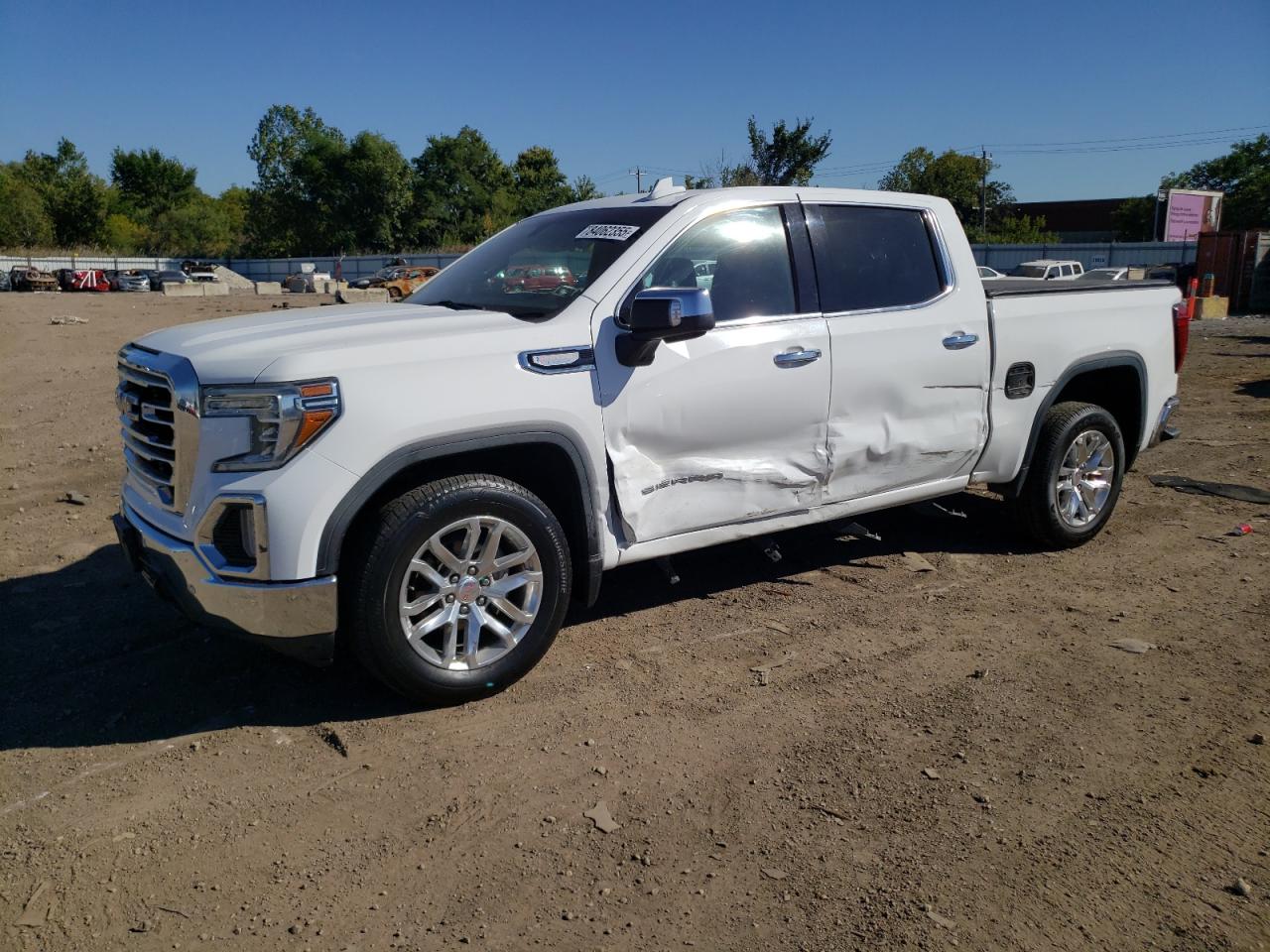 GMC SIERRA C1500 SLT