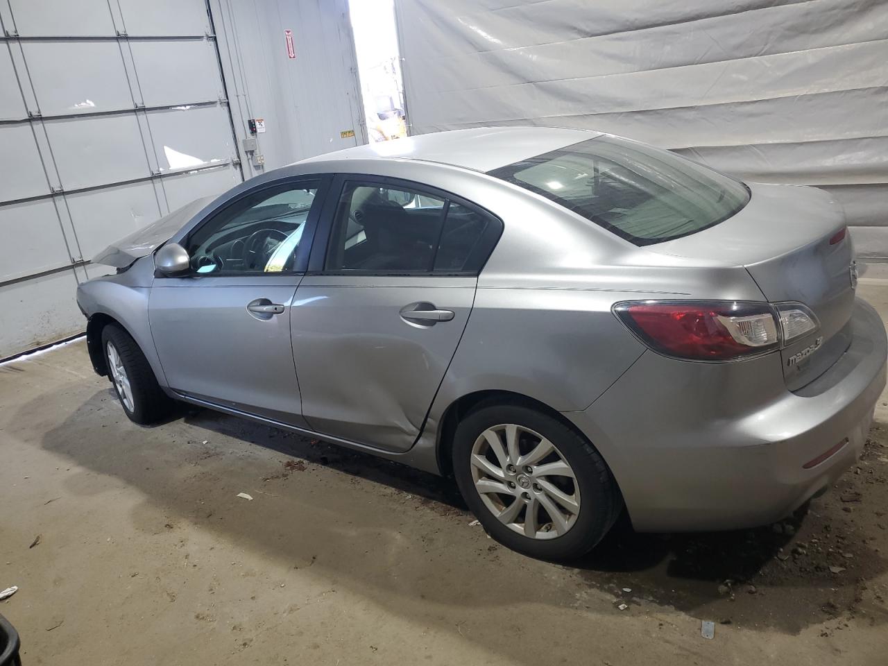 MAZDA 3 I