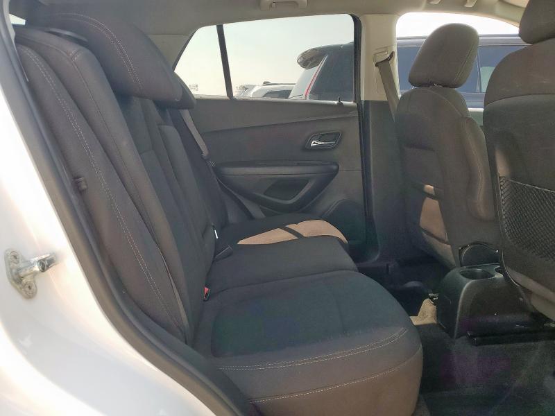 2018 CHEVROLET TRAX LS KL7CJKSB9JB523007
