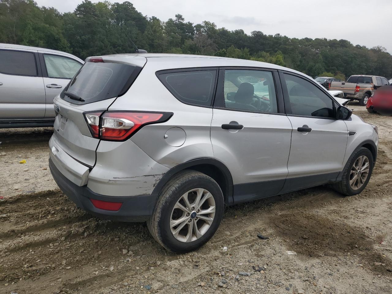 FORD ESCAPE S