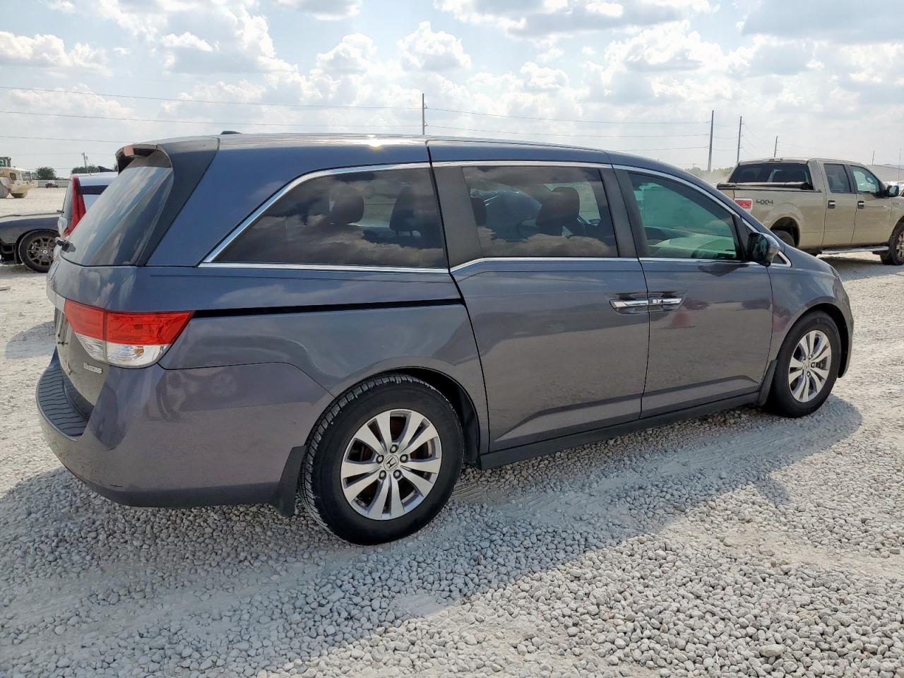 Lot #3242670604 2016 HONDA ODYSSEY EX
