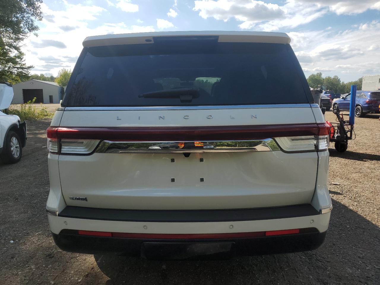 LINCOLN NAVIGATOR L RESERVE