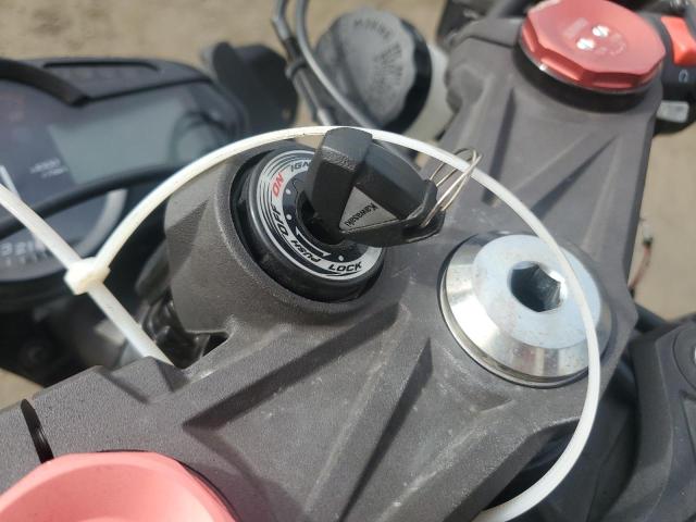 2016 KAWASAKI ZX636 E JKBZXJE19GA020350