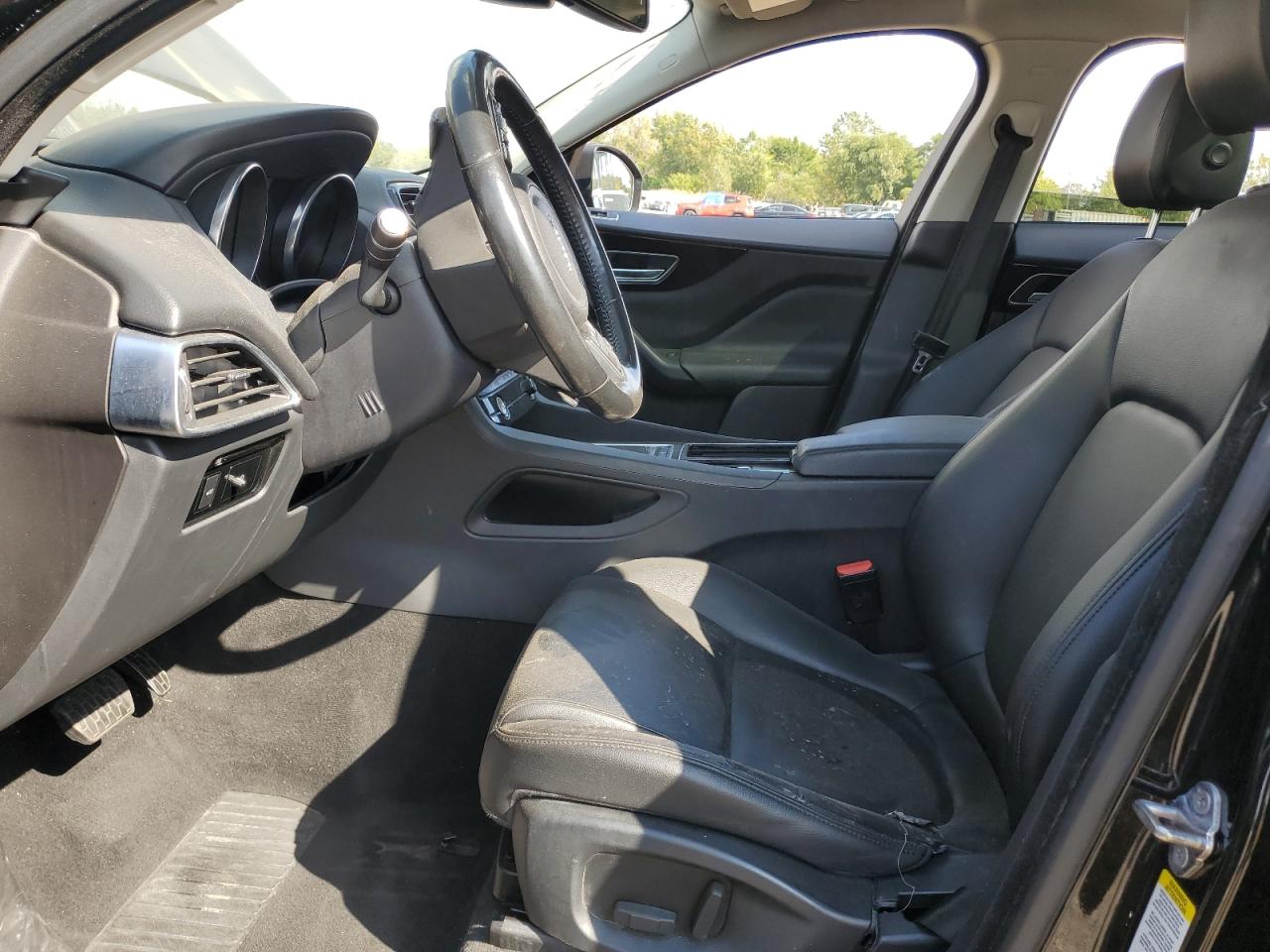 JAGUAR F-PACE PREMIUM