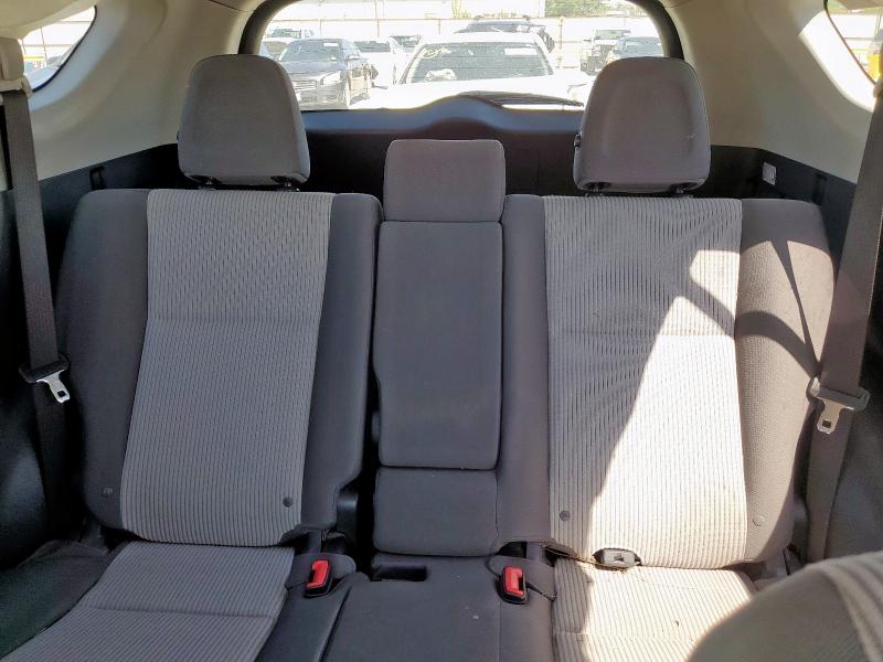 2015 TOYOTA RAV4 LE JTMZFREV0FD063017