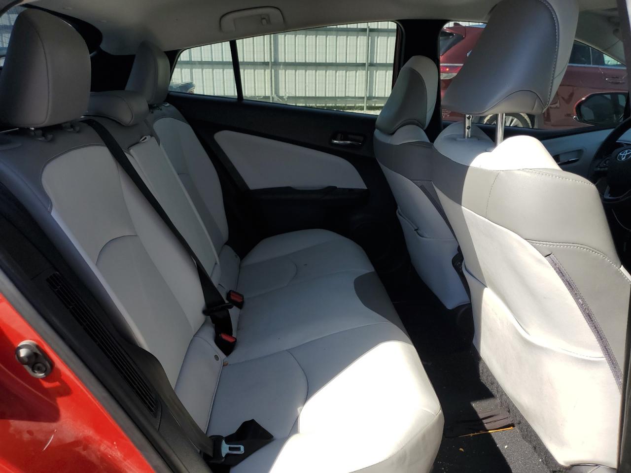 TOYOTA PRIUS PRIME LE