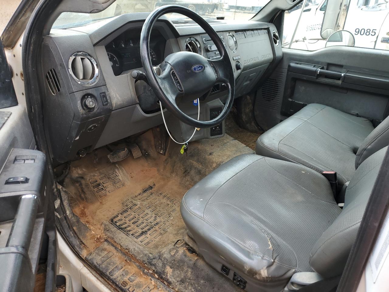 FORD F-750 SUPER DUTY