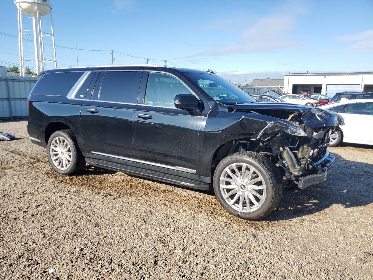 CADILLAC ESCALADE ESV PREMIUM LUXURY