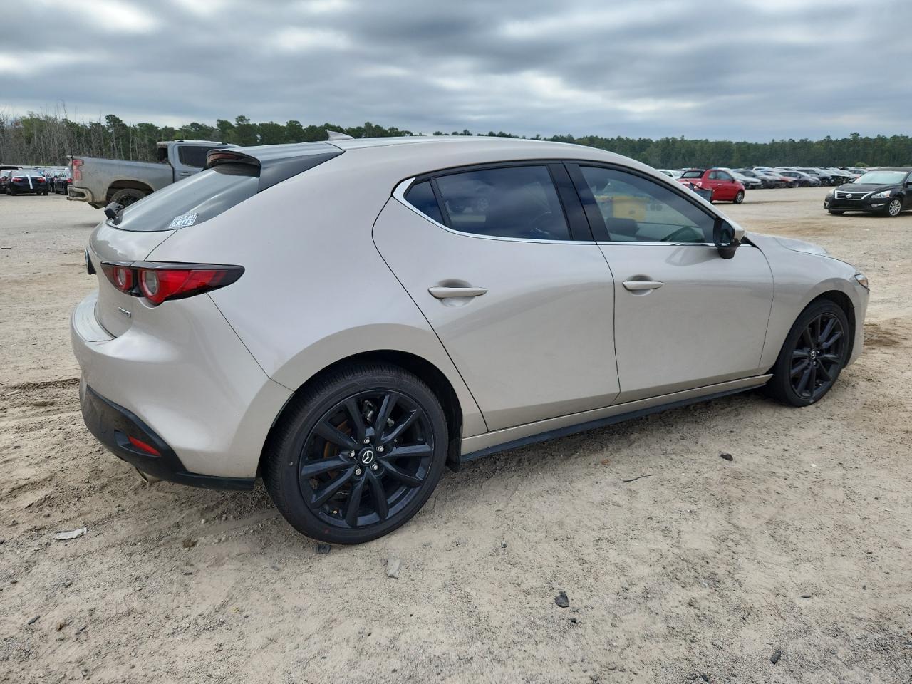 MAZDA 3 PREMIUM