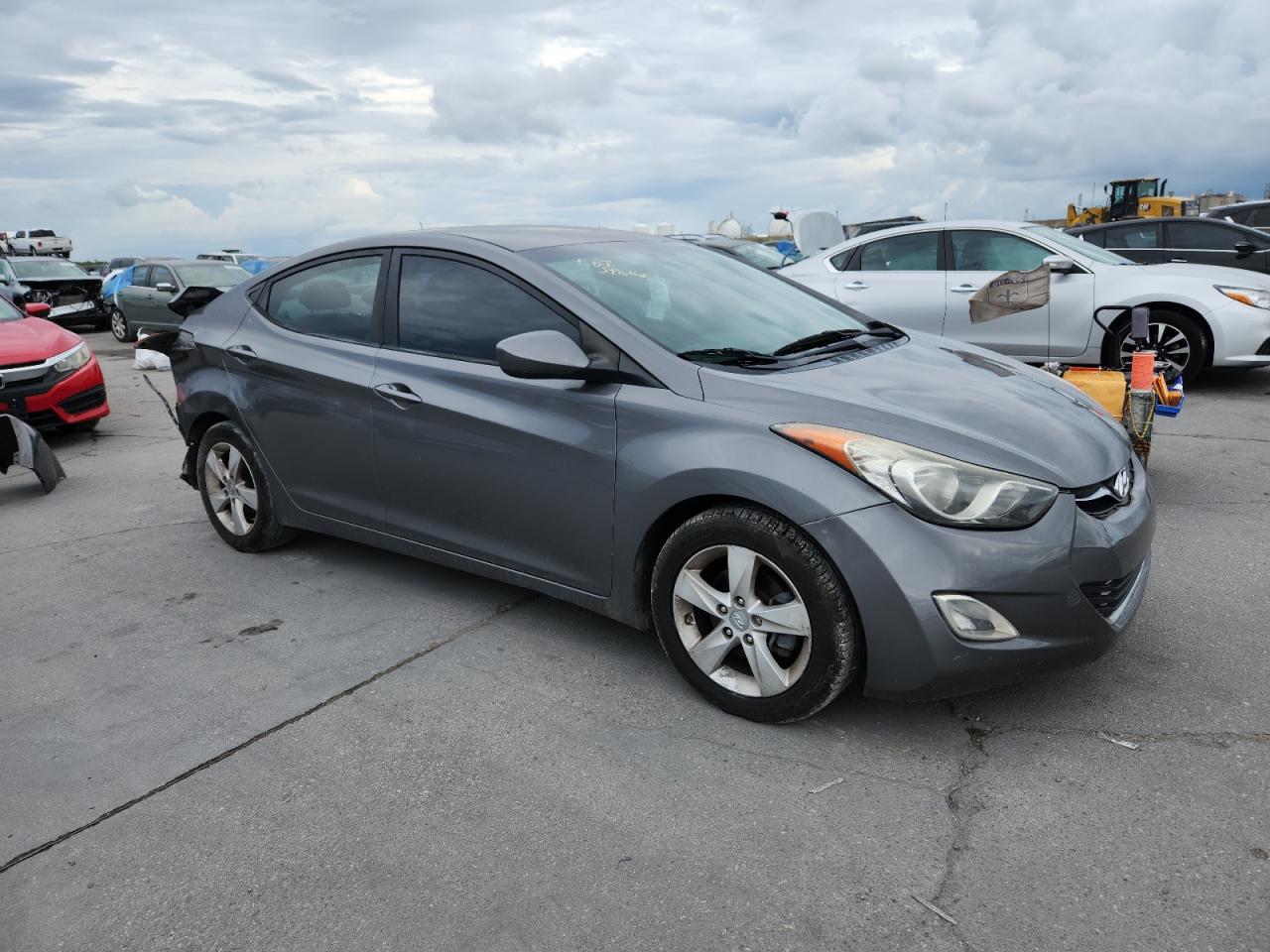 HYUNDAI ELANTRA GLS