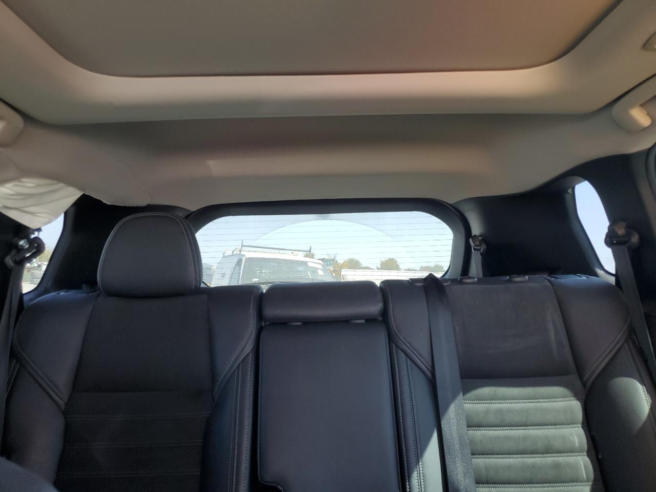 MITSUBISHI OUTLANDER SE