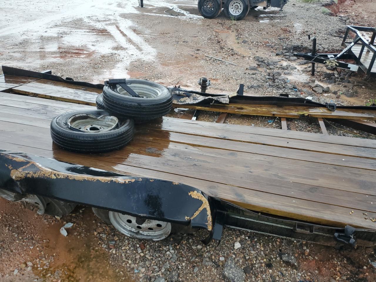 Lot #3264549922 2011 16FT TRAILER