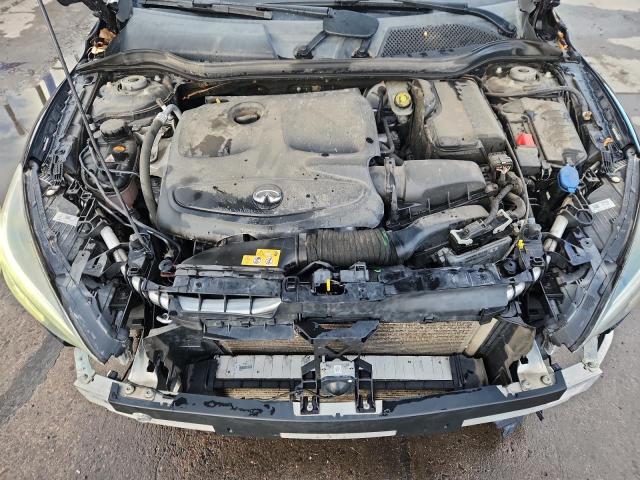 2017 INFINITI QX30 BASE SJKCH5CR1HA026400