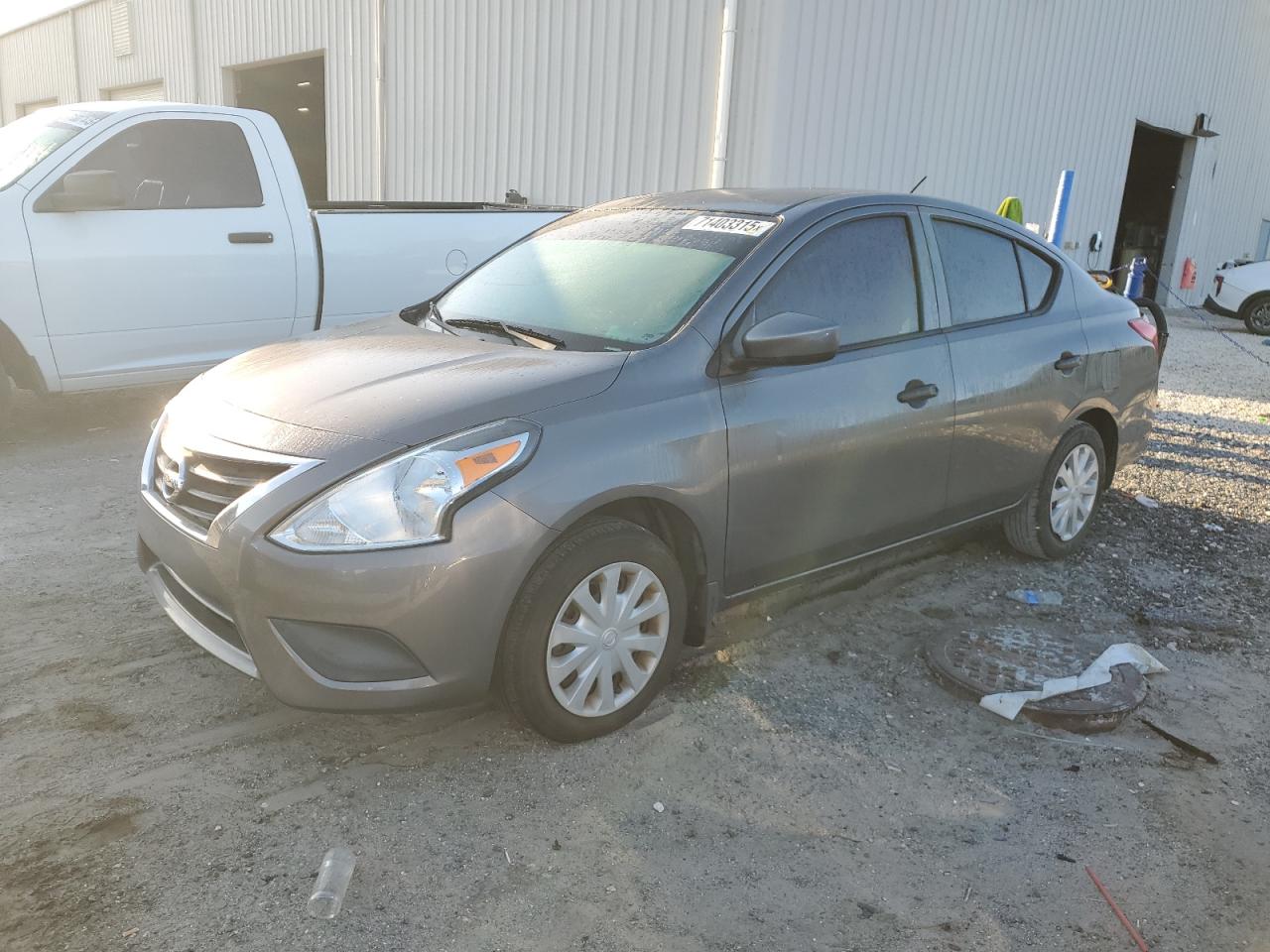 Lot #3245311582 2016 NISSAN VERSA S