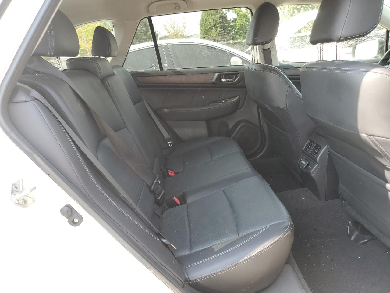 SUBARU OUTBACK 3.6R LIMITED