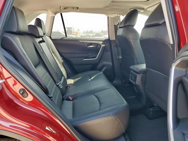 2024 TOYOTA RAV4 XLE P 2T3C1RFV0RW303029