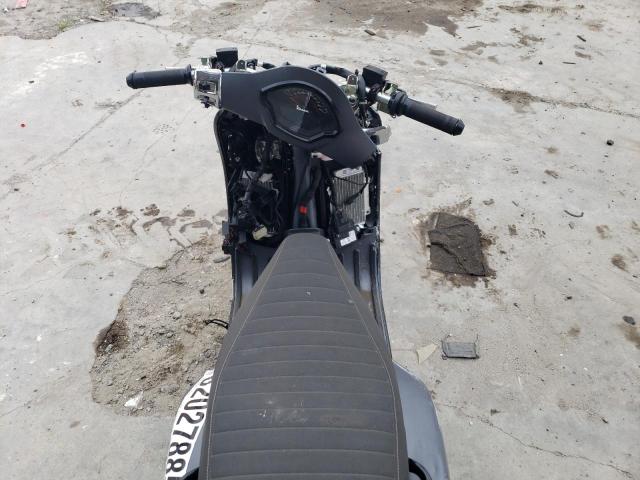 2023 VESPA GTS/SEI GI ZAPMD39M5P5200171