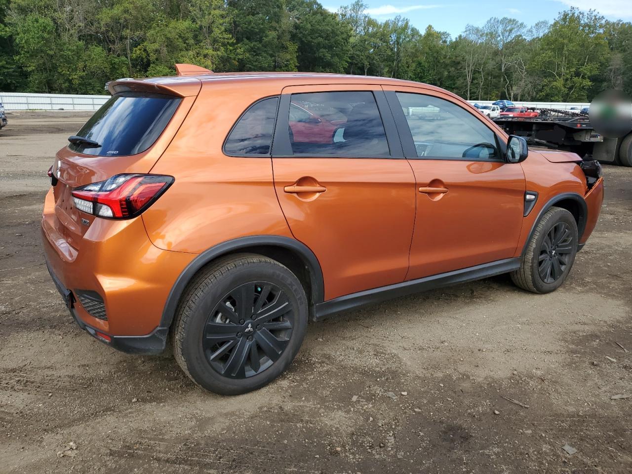 MITSUBISHI OUTLANDER S/SE